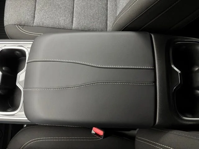 2026 GMC Acadia Elevation - Photo 31