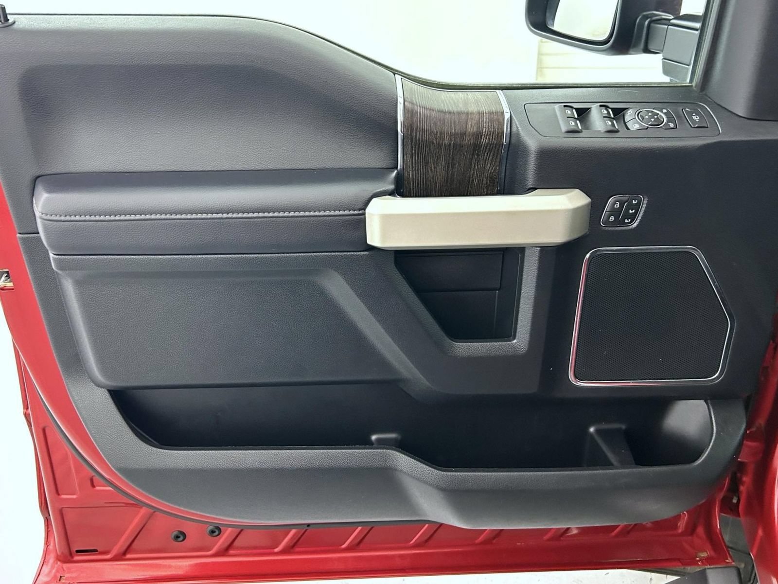 Used 2021 Rapid Red Metallic Tinted Clearcoat Ford Lariat image 9