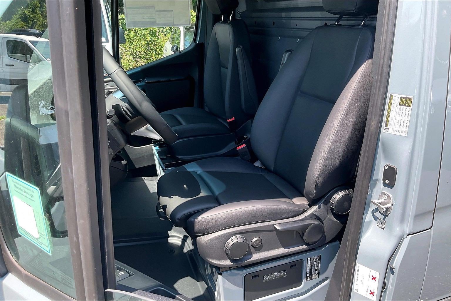 New 2026 Blue Gray Mercedes-Benz Cargo 170 WB image 19