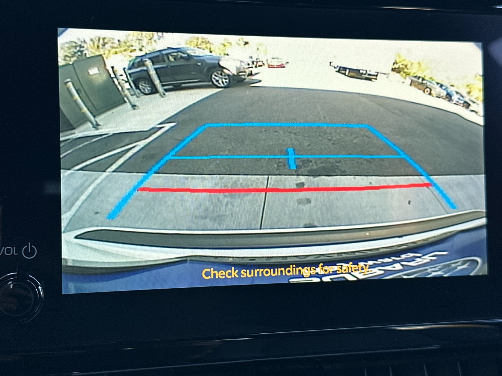 Used 2024 Pearl Toyota SE 4D Sedan image 22