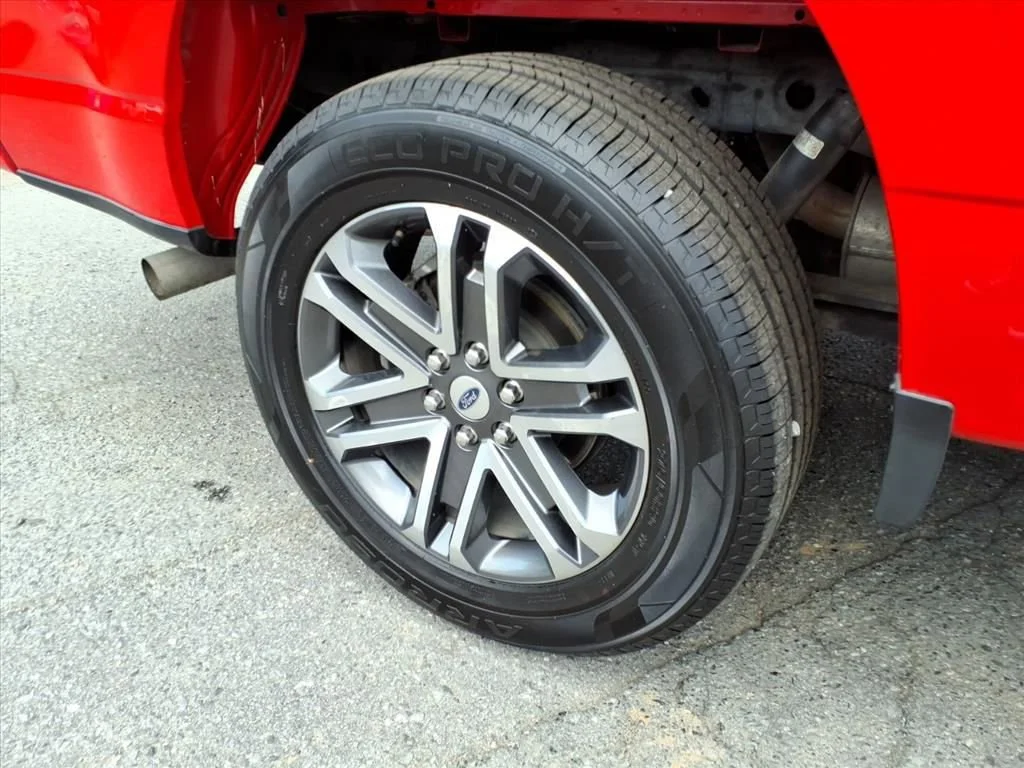 Used 2021 Red Ford XL image 31