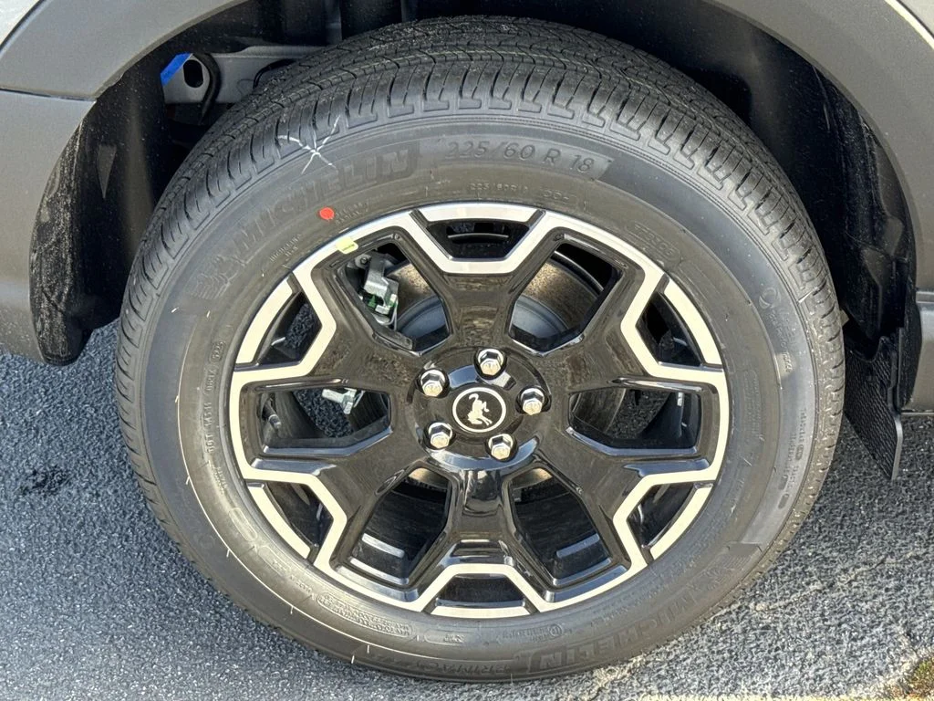 New 2026 Carbonized Gray Metallic Ford Outer Banks® image 17
