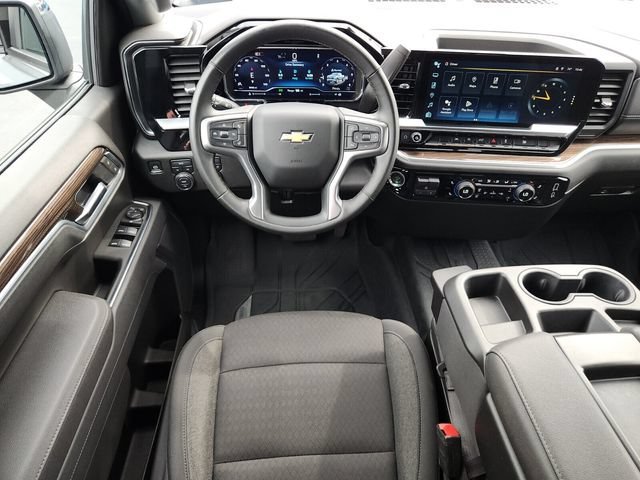 2025 Chevrolet Silverado 1500 LT - Photo 11