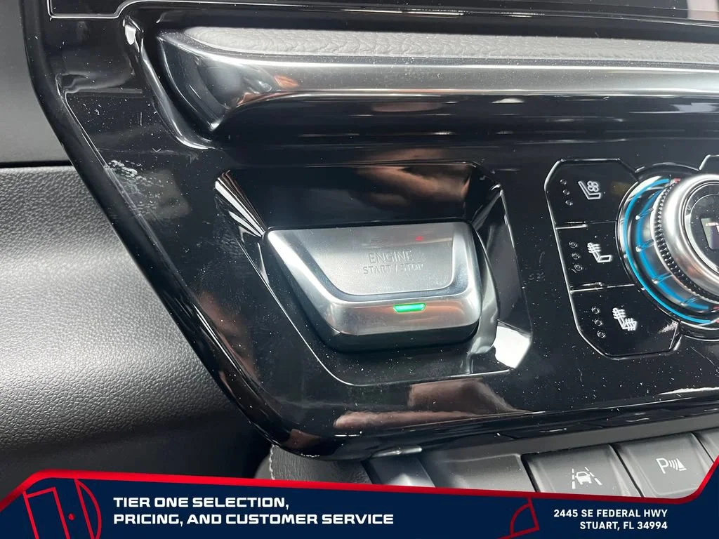 New 2026 Glacier White Tricoat GMC Denali image 28