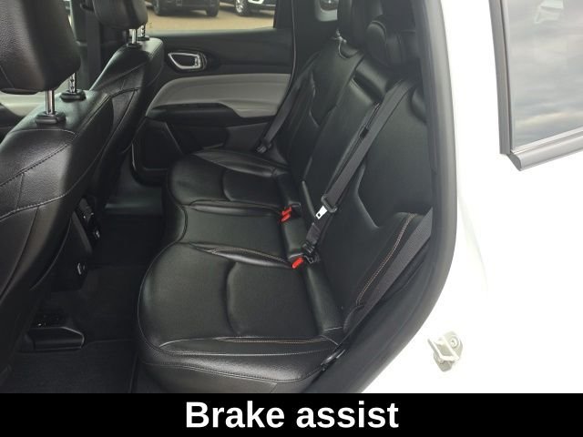 Used 2024 White Jeep Limited image 17