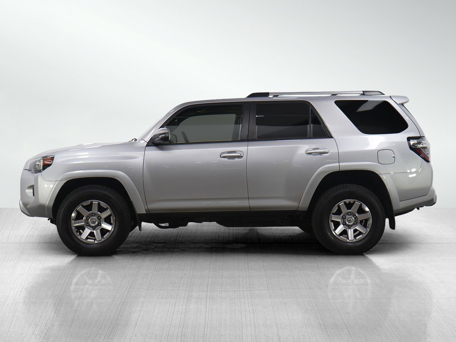 Used 2015 Toyota 4Runner Trail Premium with VIN JTEBU5JR8F5265697 for sale in Burnsville, Minnesota
