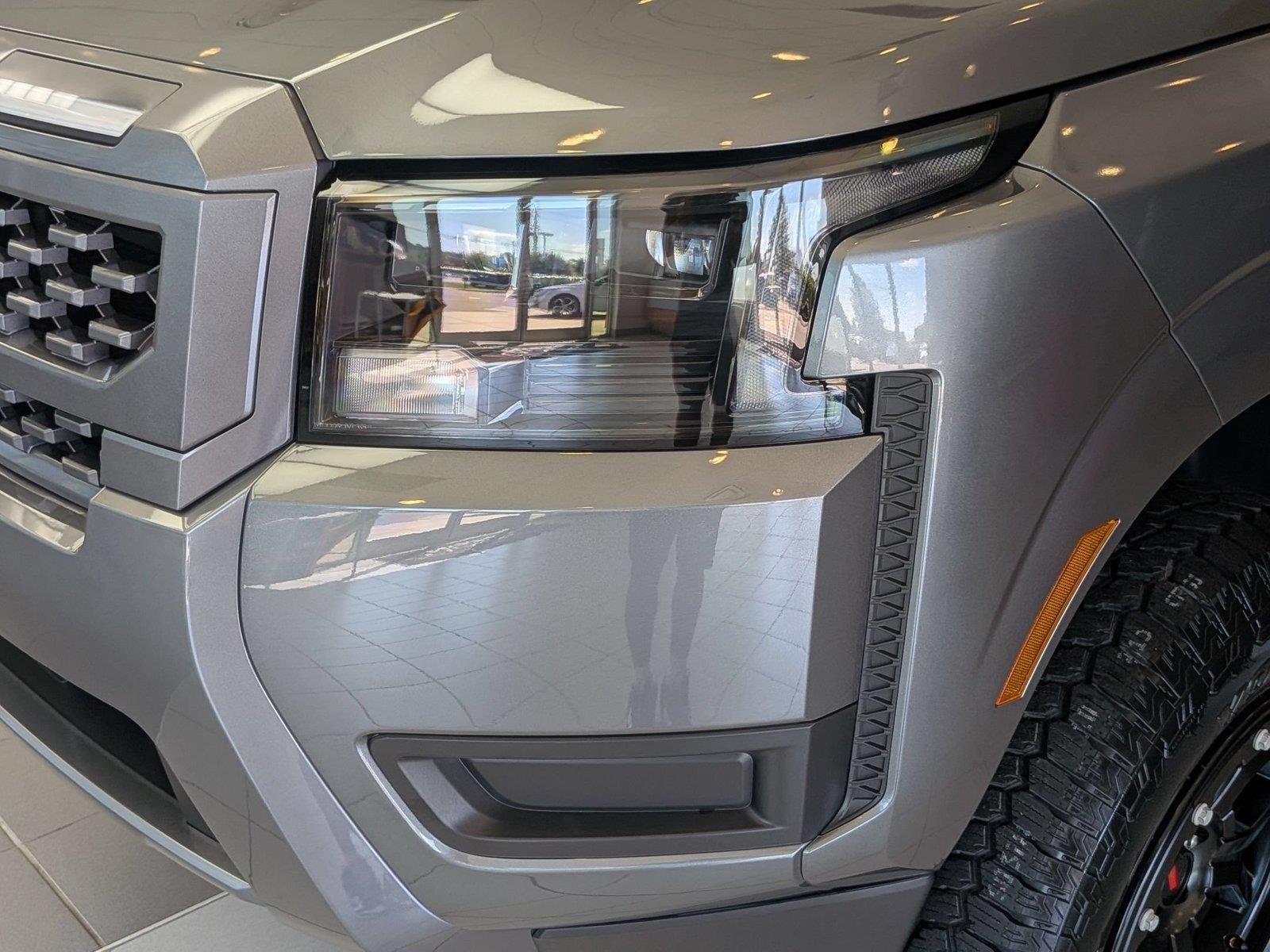 New 2027 Gun Metallic Nissan SV image 9