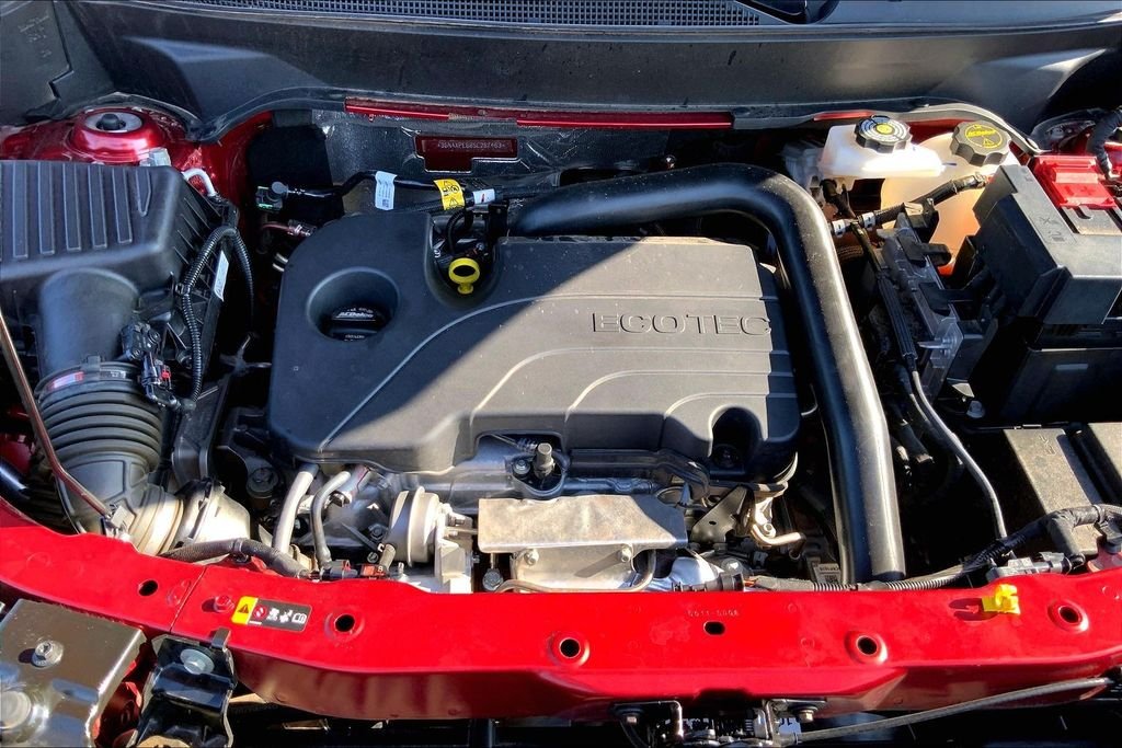 Used 2025 Radiant Red Tintcoat Chevrolet LT image 33