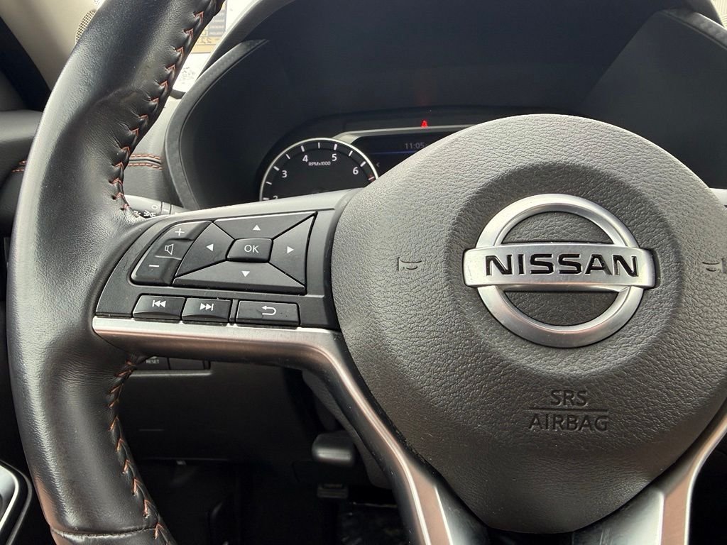 Used 2021 White Nissan SR image 26