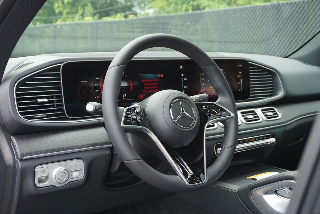Used 2026 Obsidian Black Metallic Mercedes-Benz GLE 350 image 25