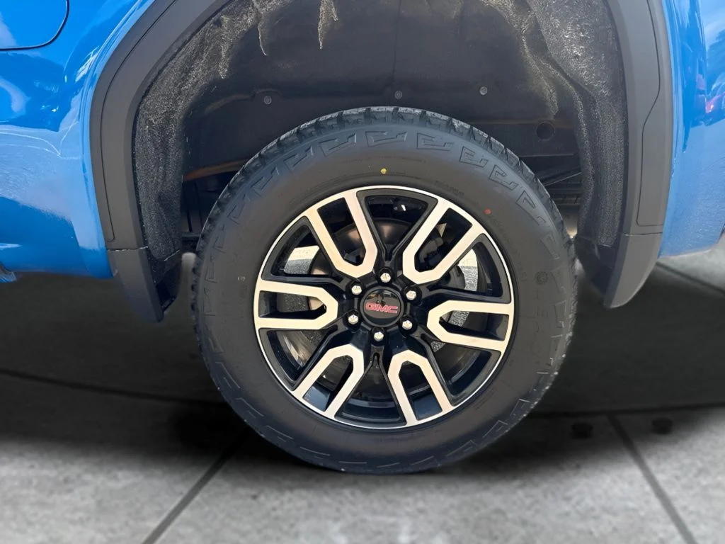 Used 2023 Blue GMC AT4 image 32
