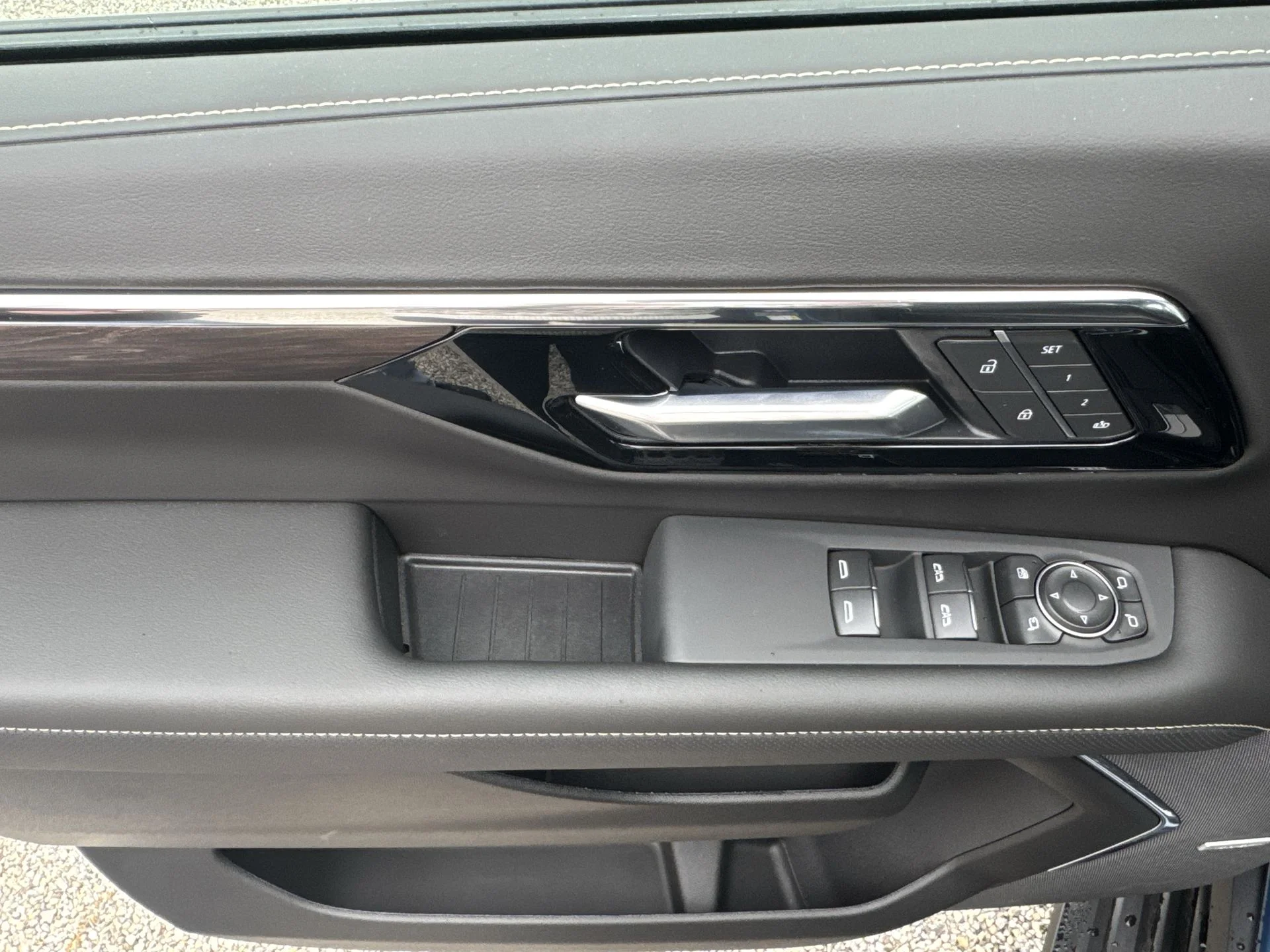 2026 Chevrolet Suburban Premier - Photo 60