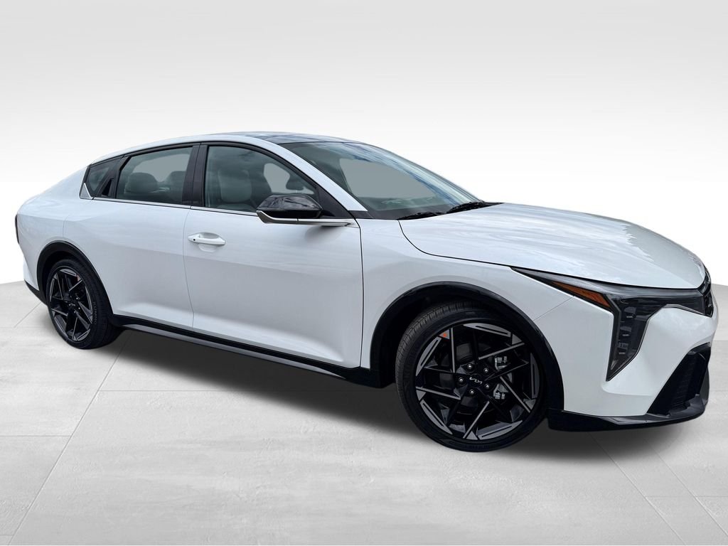 New 2026 Snow White Pearl Kia GT-Line image 1