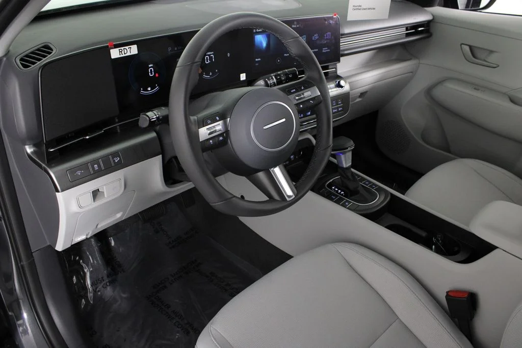 Used 2026 Gray Hyundai SEL Sport image 19