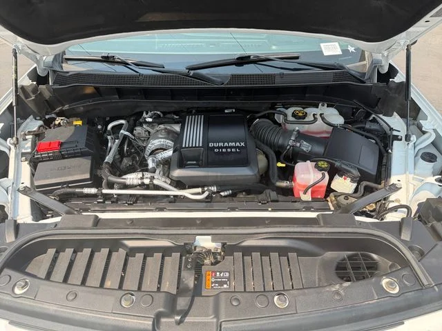 Used 2022 White Chevrolet RST image 24