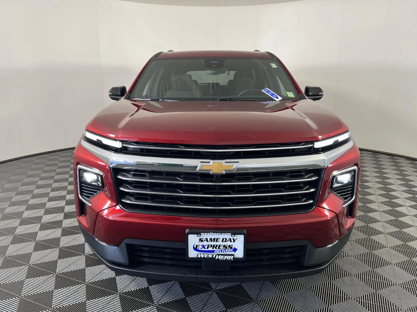 Used 2025 Radiant Red Tintcoat Chevrolet LT image 23