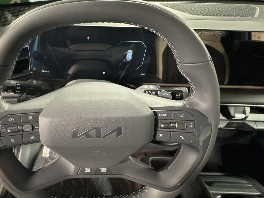 New 2026 Wolf Gray/Ebony Black Roof Kia GT-Line image 20