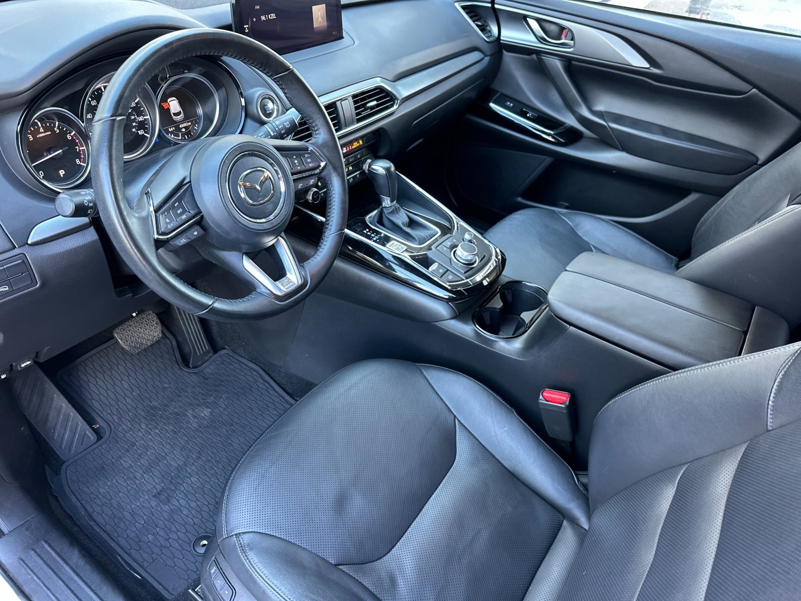 Used 2023 White Mazda Touring Plus image 9