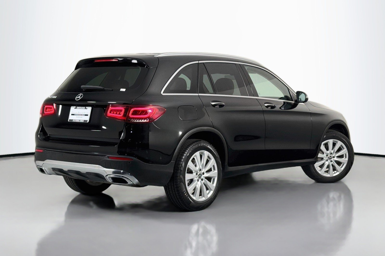 Used 2021 Black Mercedes-Benz 300 image 12