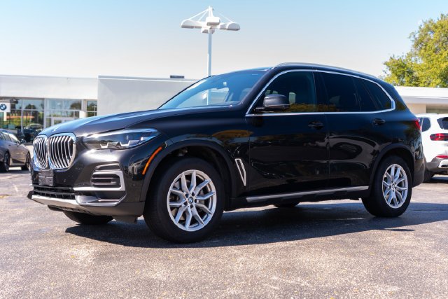 2023 BMW X5 40i