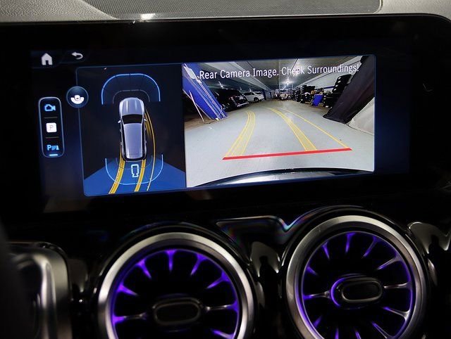 2025 Mercedes-Benz GLB Base - Photo 46