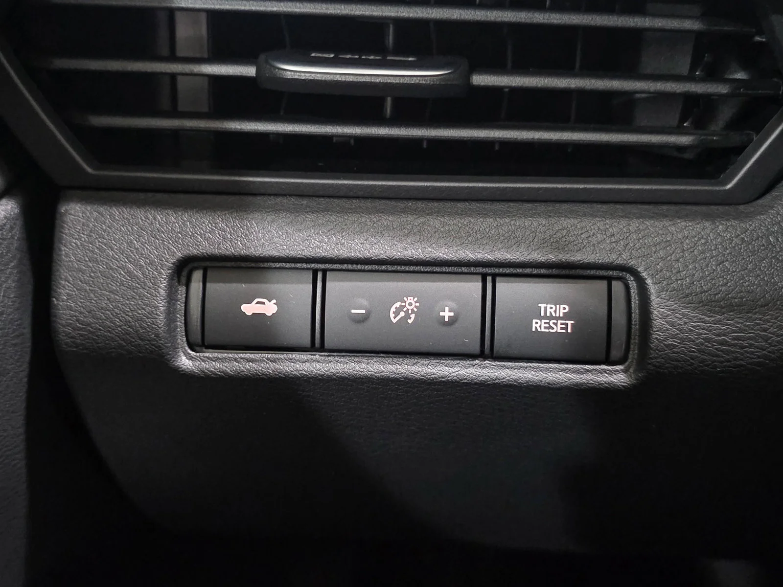 New 2026 Black Nissan 2.5 SV image 25