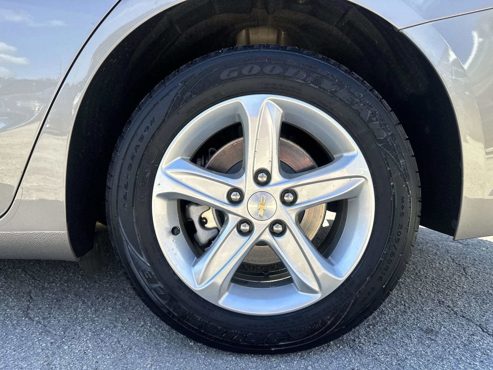Used 2024 Mineral Gray Metallic Chevrolet LS image 18