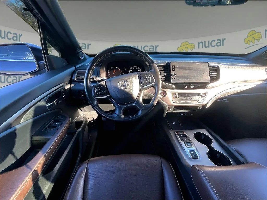 Used 2025 Gray Honda RTL image 16