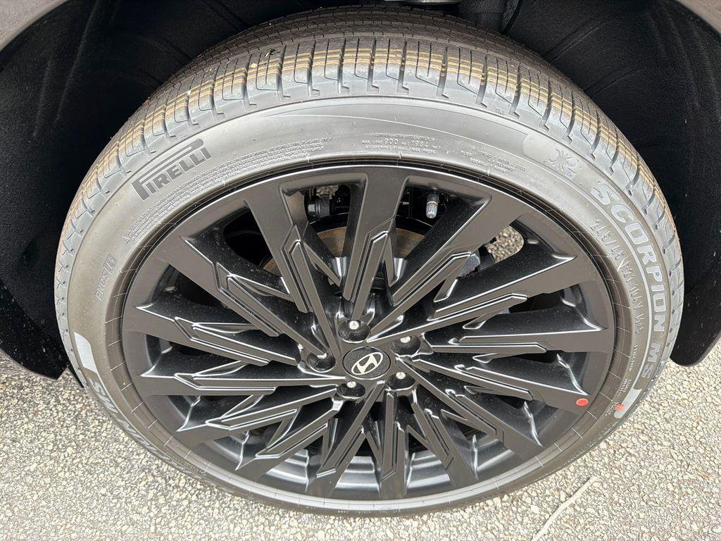 New 2026 Silver Hyundai Calligraphy FWD image 20