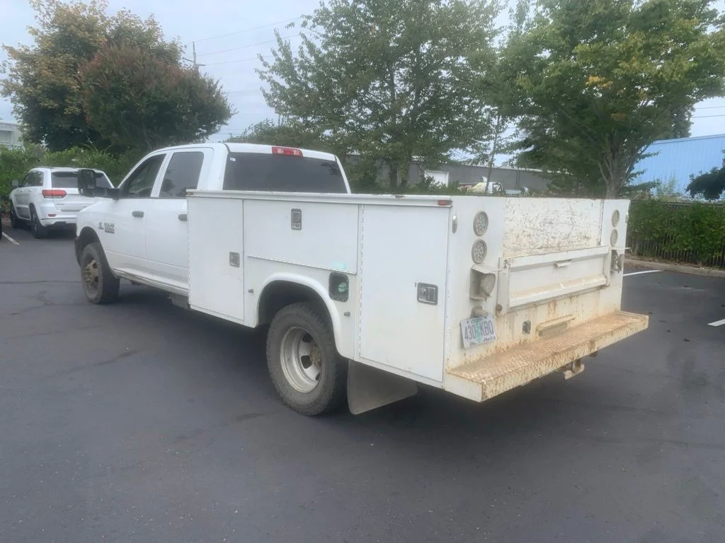 Used 2014 Bright White Clearcoat Ram Tradesman image 2
