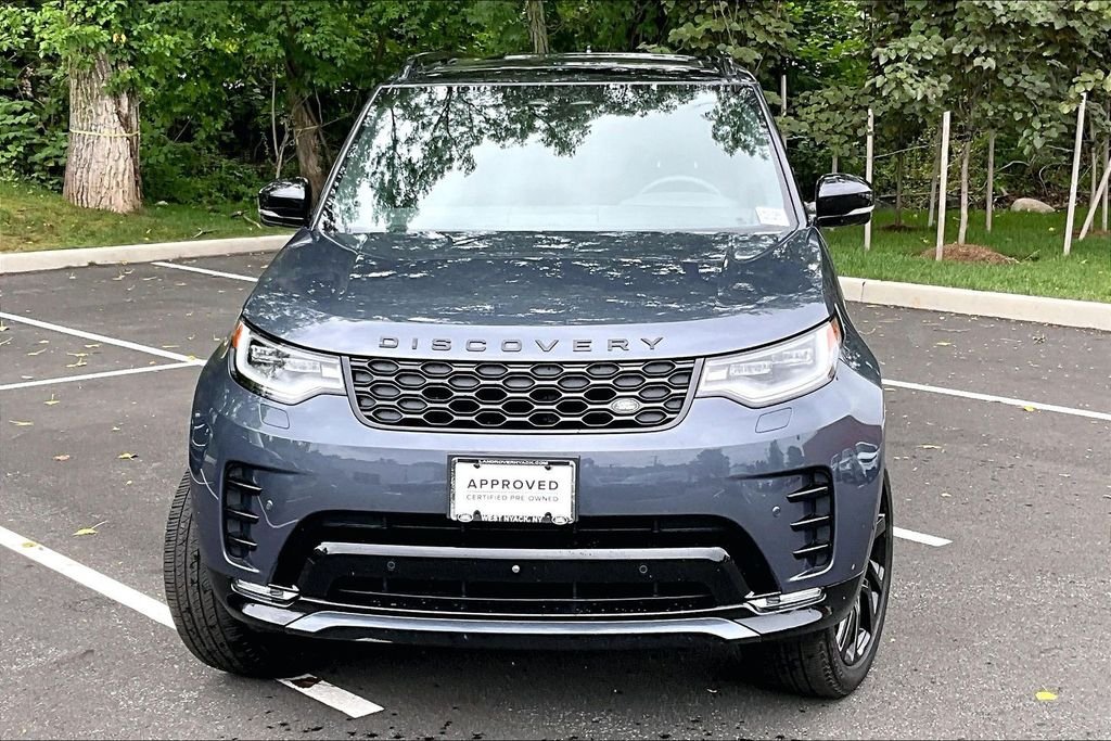 Used 2025 Blue Land Rover Dynamic SE image 3