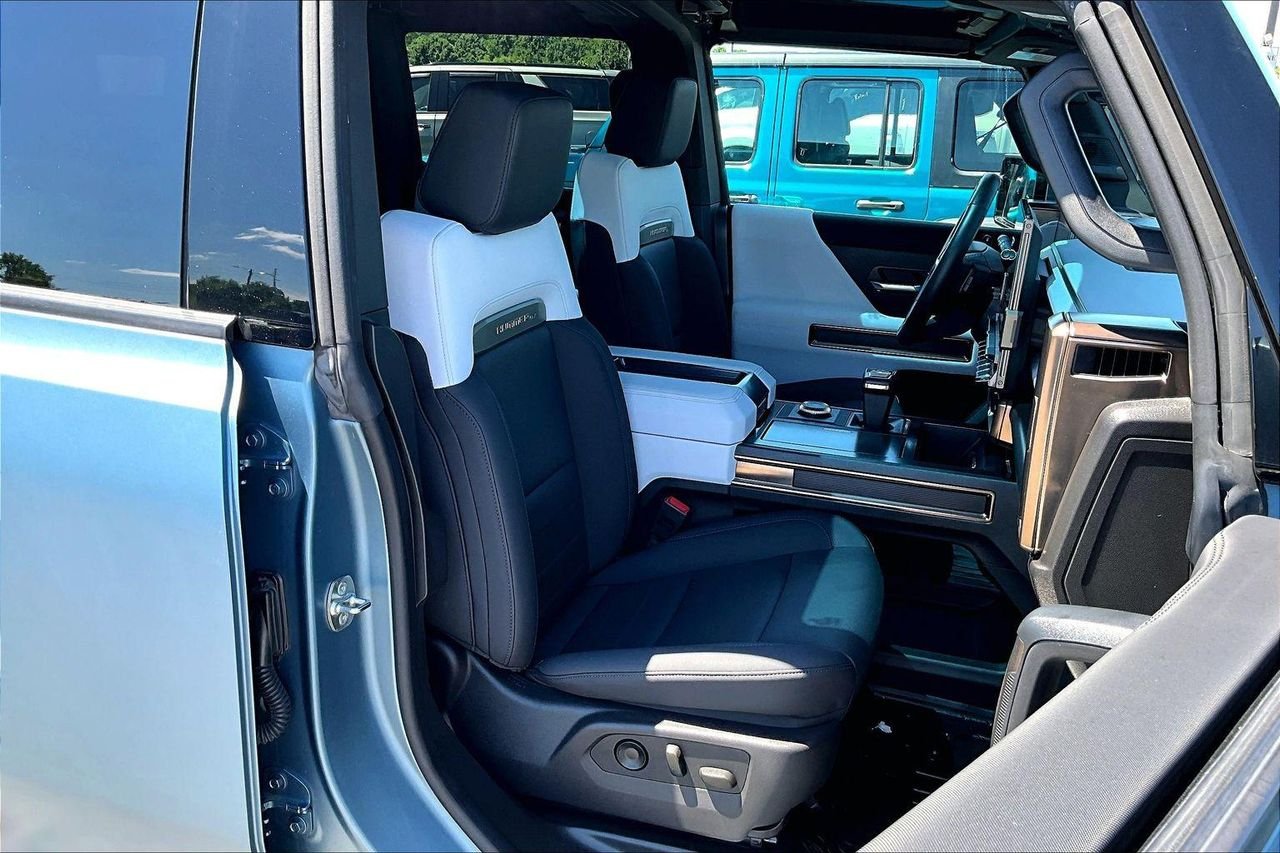 2024 GMC HUMMER EV 3X - Photo 30