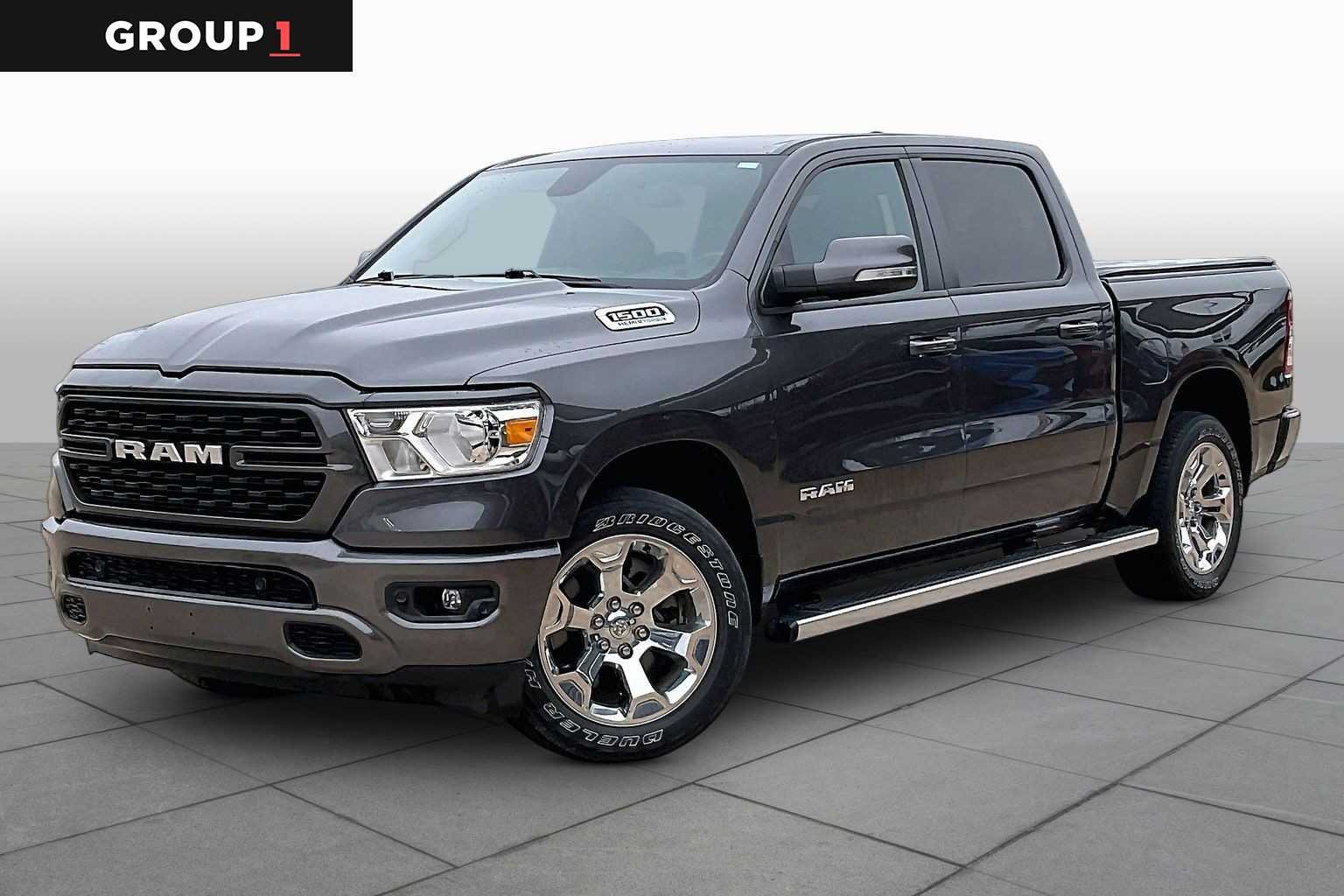 2022 RAM 1500 Big Horn/Lone Star 4x4 Crew Cab 5'7's photo