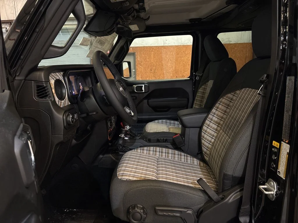 New 2026 Black Jeep 85th Anniversary Edition image 16