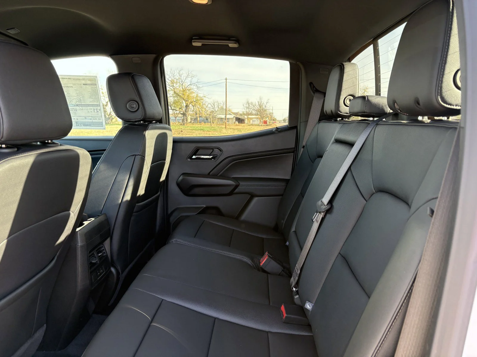 2026 Chevrolet Colorado LT - Photo 13