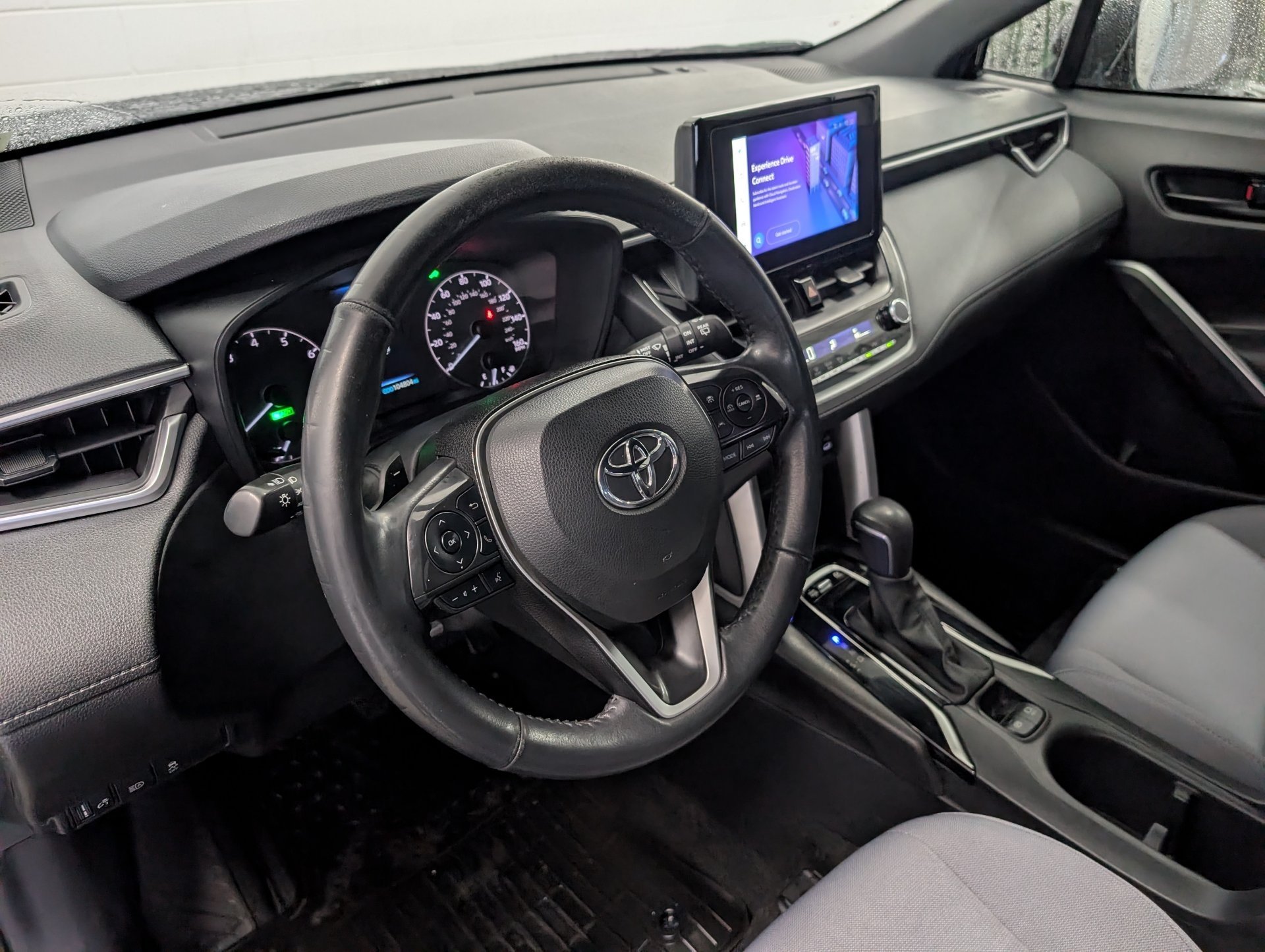 Used 2023 Black Toyota Hybrid SE image 9