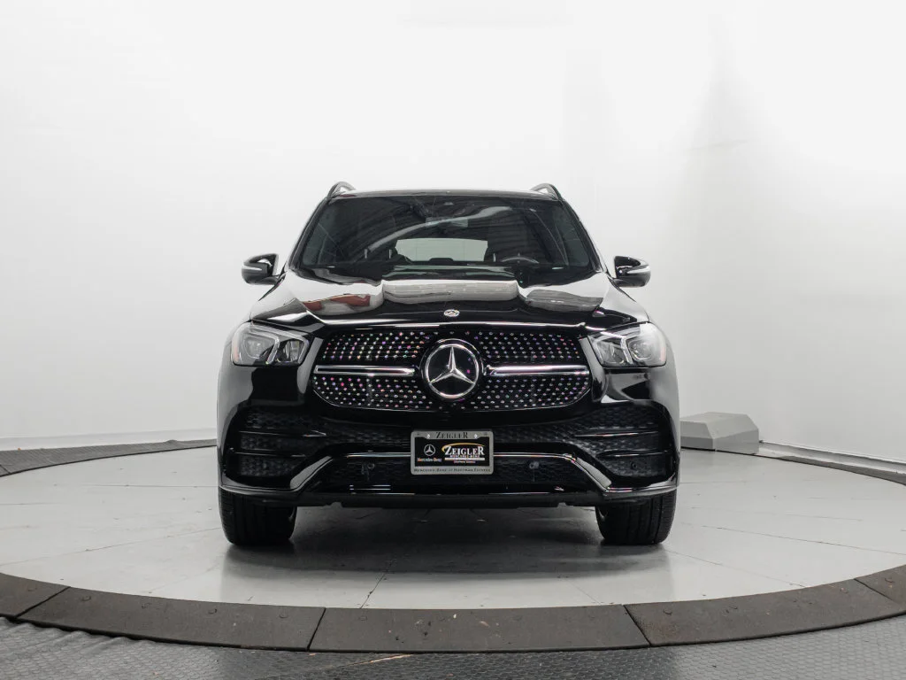 Used 2023 Black Mercedes-Benz GLE 450 image 2