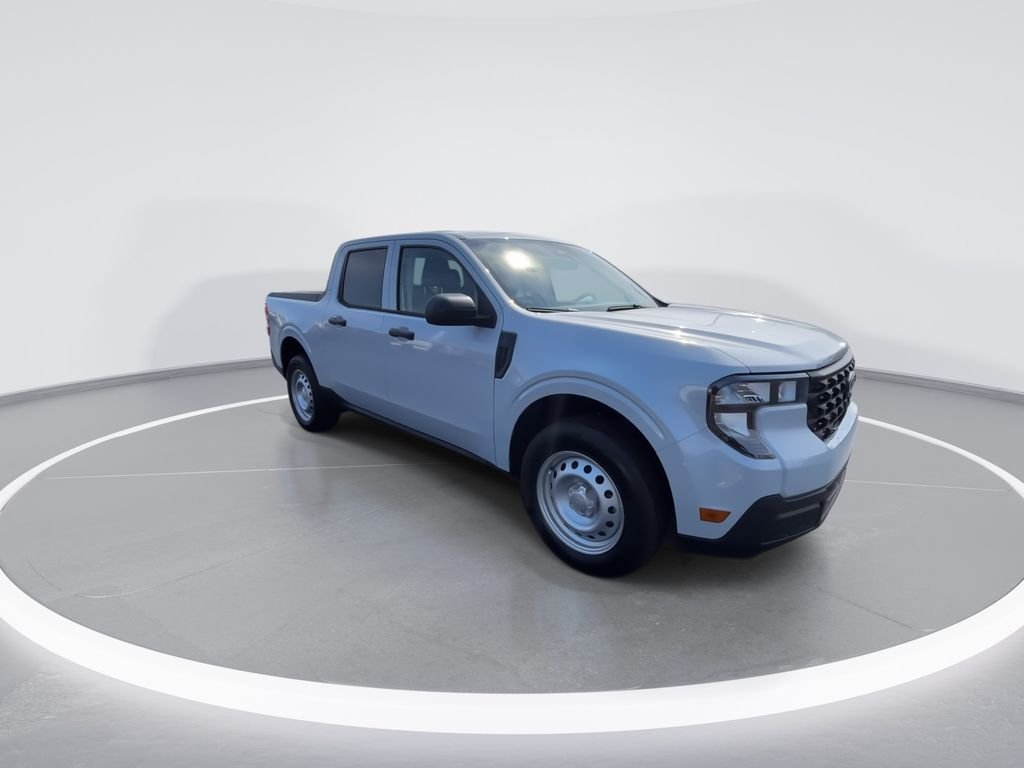 New 2026 Space White Metallic Ford XL image 2