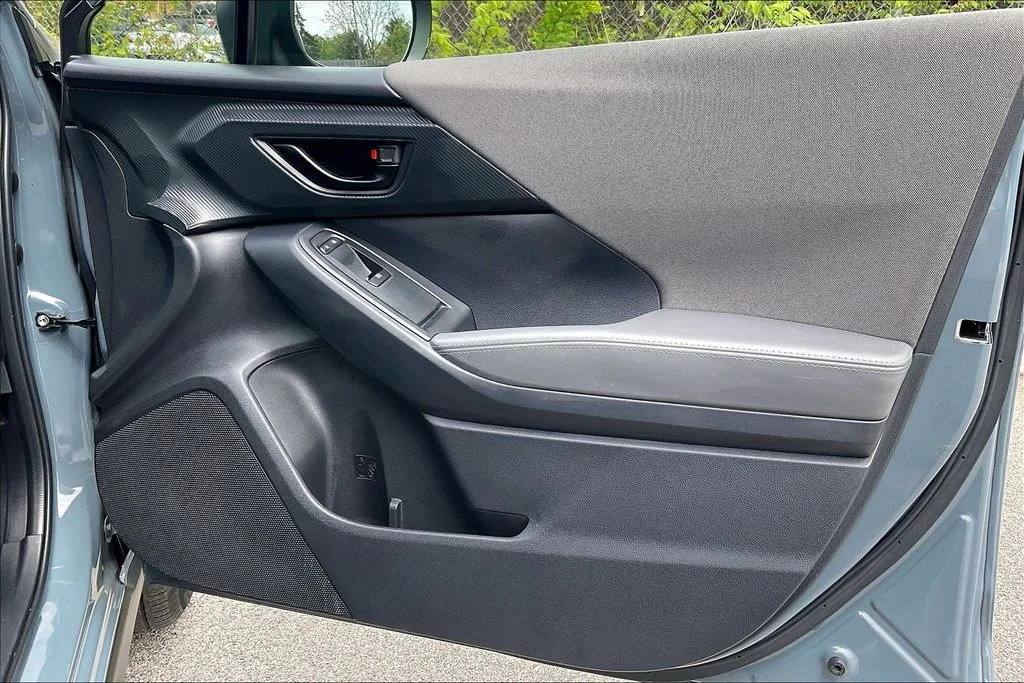 Used 2024 Blue Subaru Premium image 23