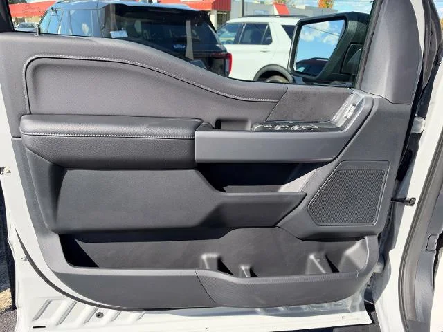New 2026 Avalanche Ford XLT image 33