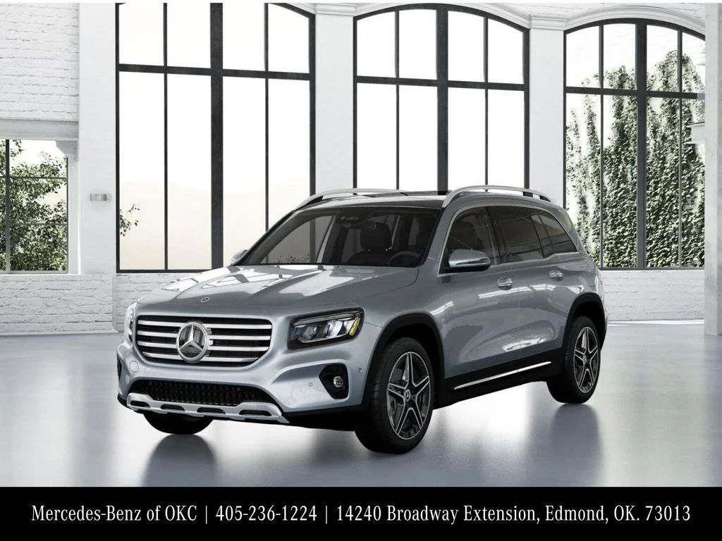 Used 2026 Silver Mercedes-Benz GLB 250 image 40
