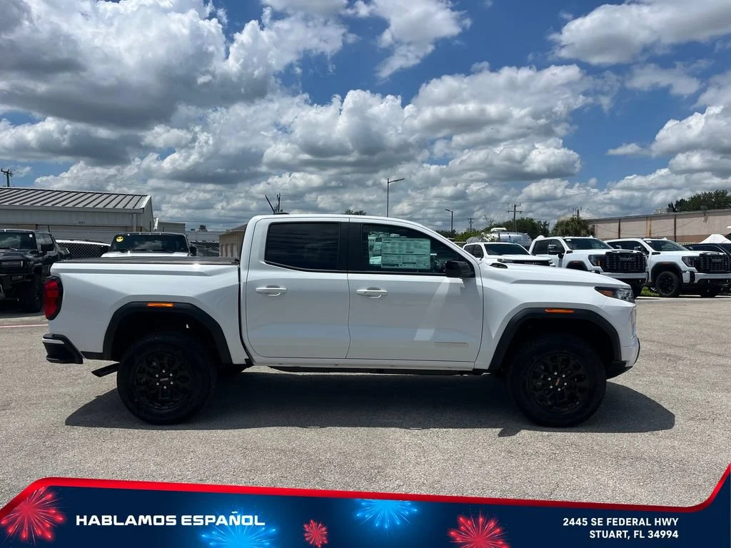 New 2026 Summit White GMC Elevation image 4