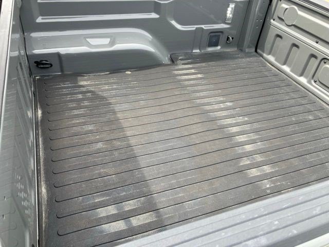 Used 2022 Sting-Gray Clearcoat Jeep Mojave image 28