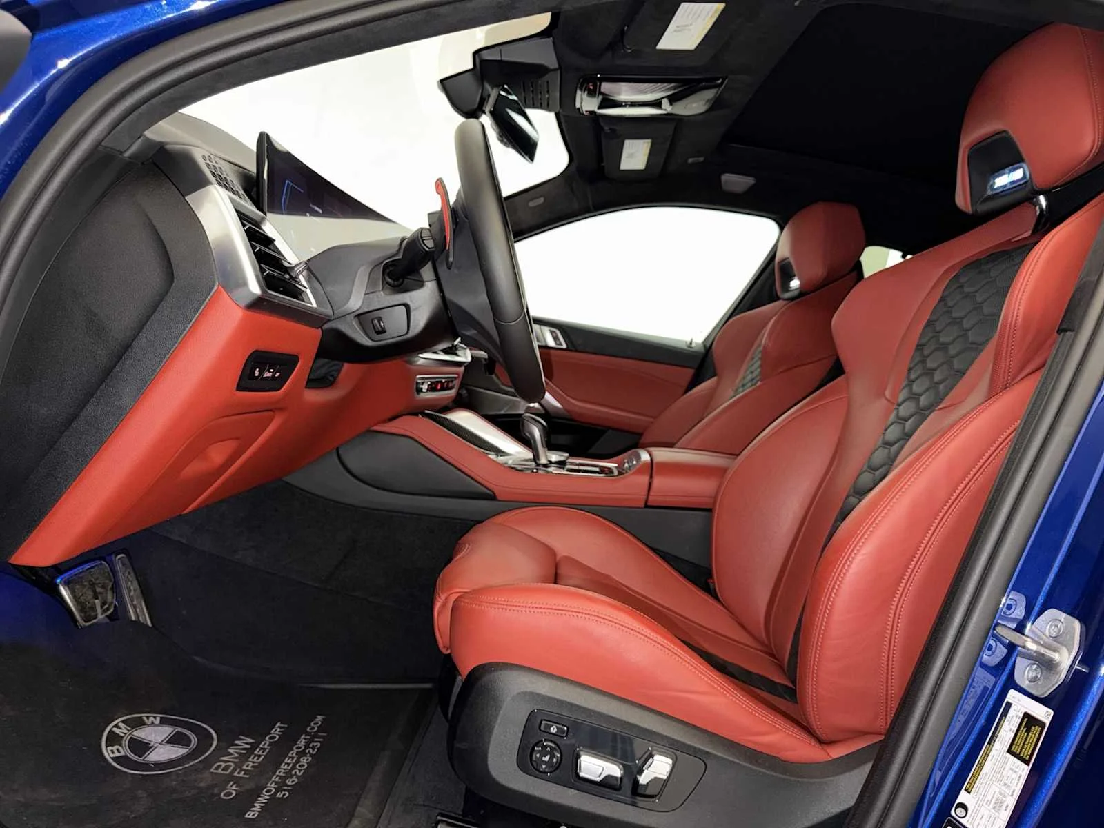 Used 2024 Marina Bay Blue Metallic BMW  image 9