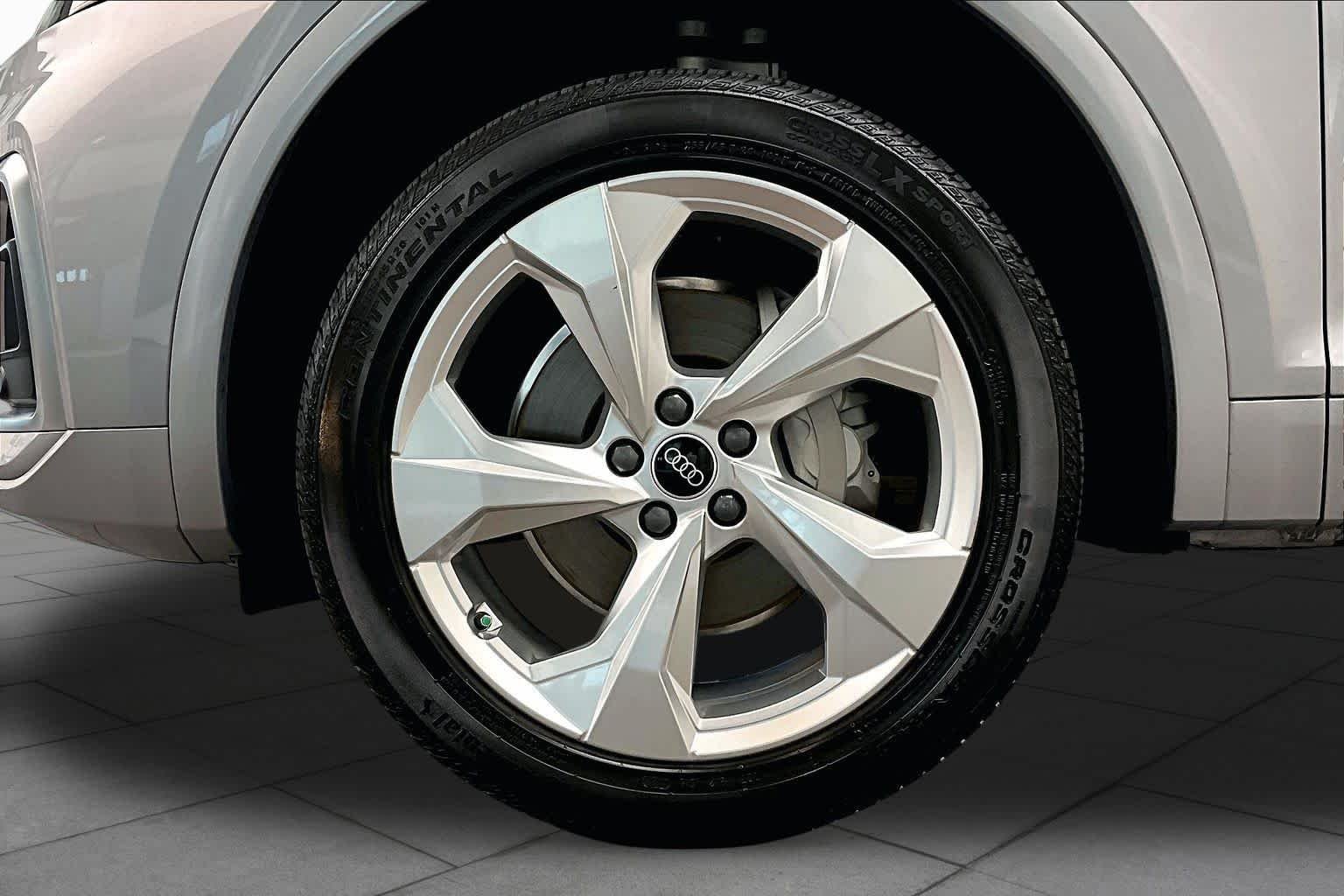 Used 2024 Florett Silver Metallic Audi S line Premium Plus image 11