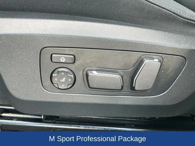 Used 2026 Black BMW M50 xDrive image 22