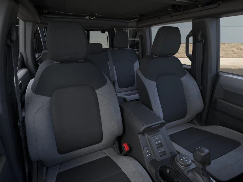 2025 Ford Bronco 4-Door Big Bend - Photo 10