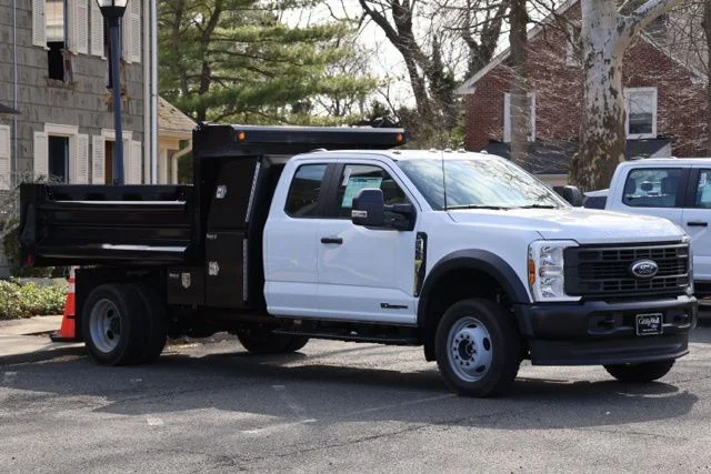 New 2026 Oxford White Ford F-550® XL image 3