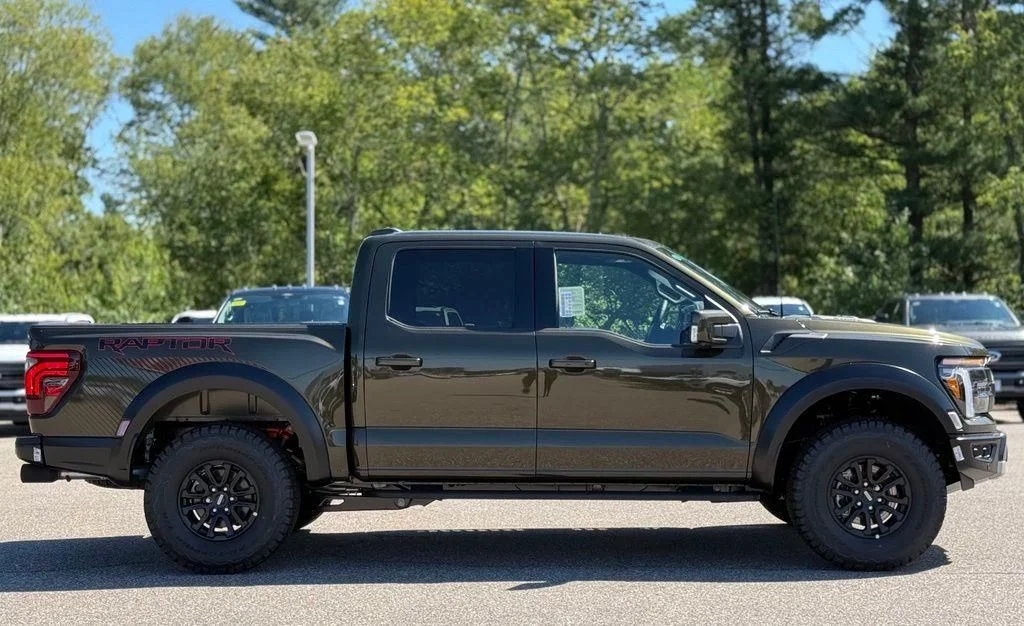 New 2026 Shelter Green Ford Raptor® image 3