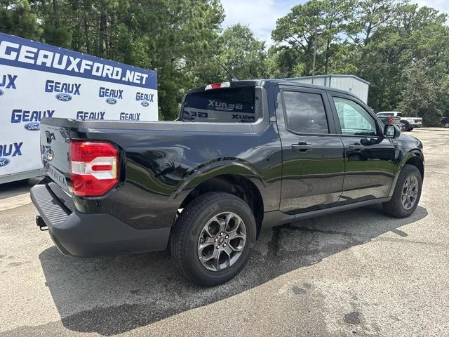 Used 2024 Black Ford XLT image 16